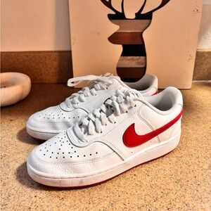 Nike White and Red Low-Top Sneakers